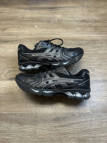 Preowned Asics Kayano 14 Triple Black size 12.5