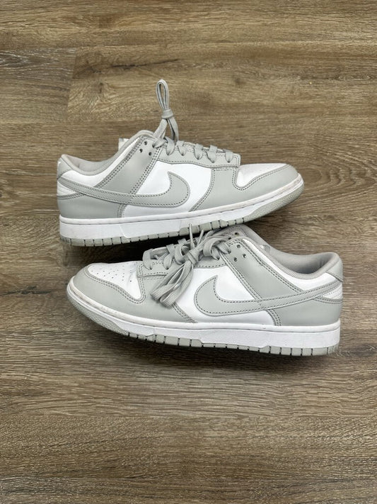 Preowned Dunk Low Grey Size 9 (No Box)