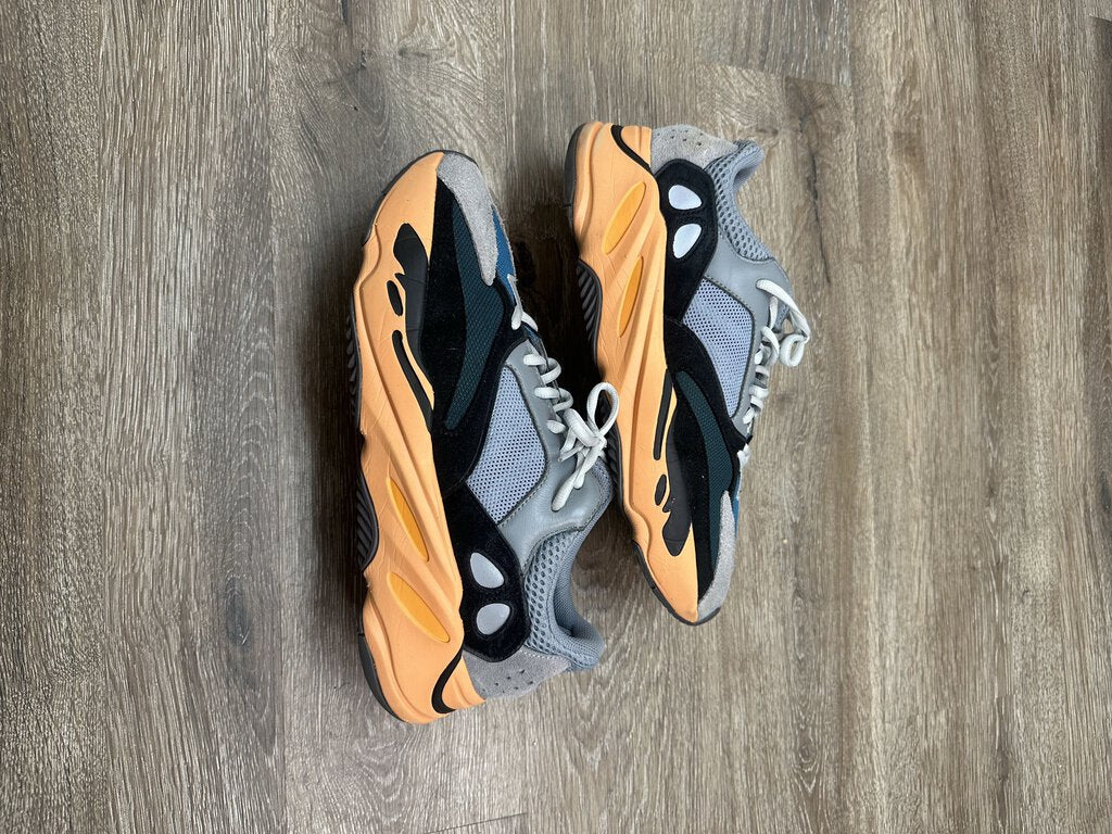 Preowned Yeezy 700 Wash Orange Size 12 (No Box)