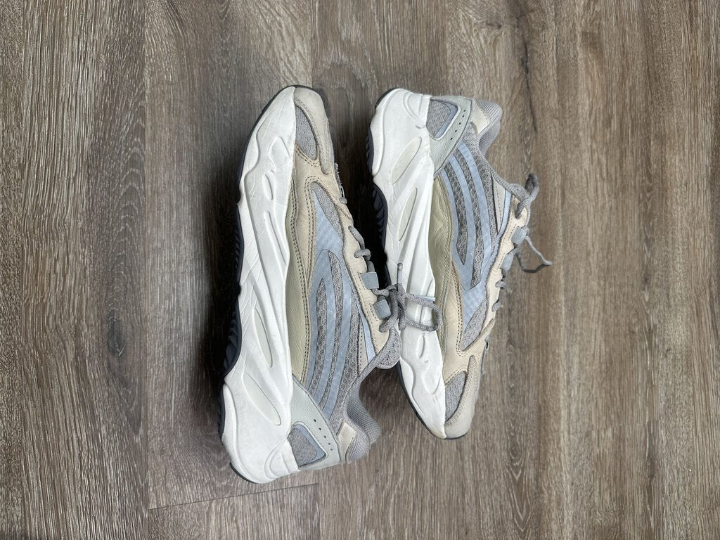 Preowned Yeezy 700 Static Size 11.5 (No Box)