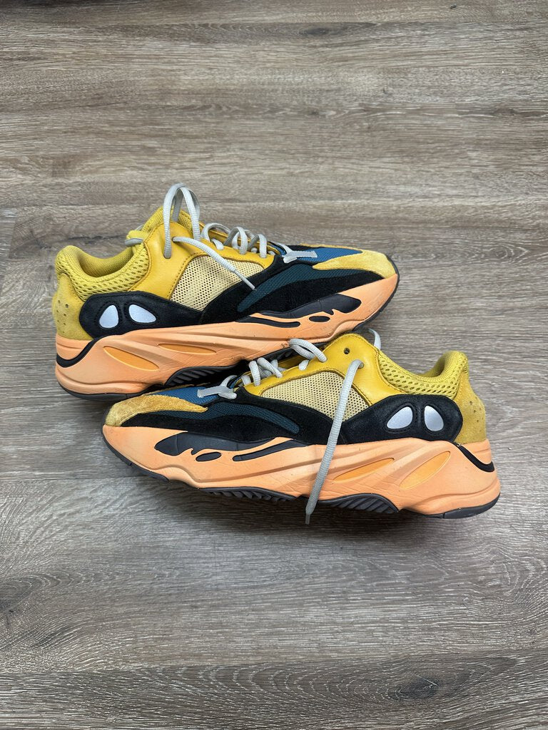 Preowned Yeezy 700 Yellow Size 11.5 (No Box)