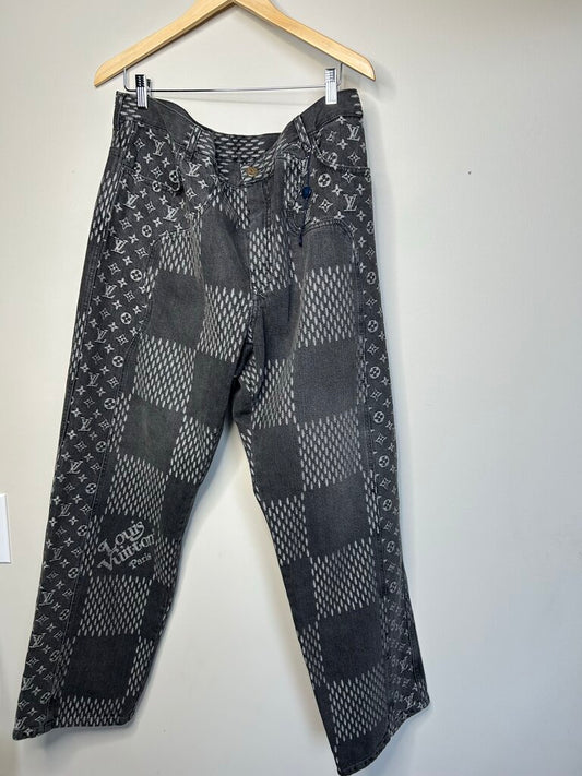 Preowned Louis Vuitton Black Damier Denim Size 40
