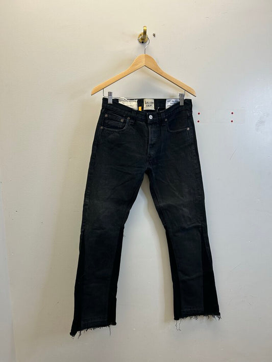 Preowned Gallery Dept. Black Flare Denim Size 29