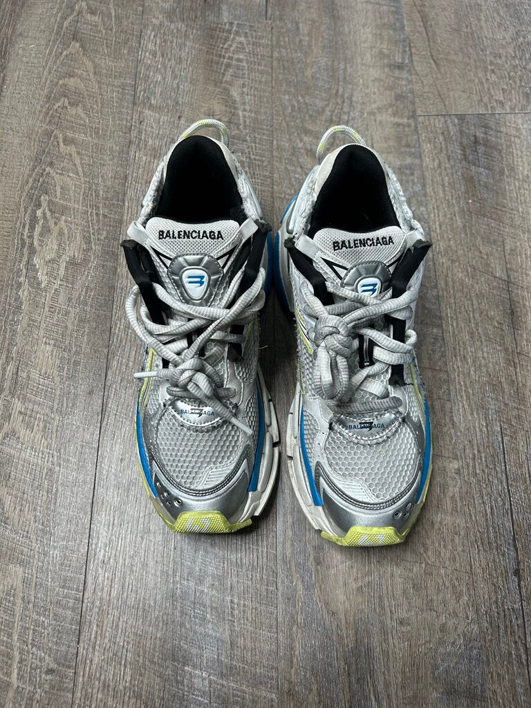 Preowned Balenciaga Runner White Blue Size 42 (No Box)