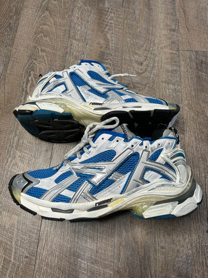 Preowned Balenciaga Blue White Runner s size 45