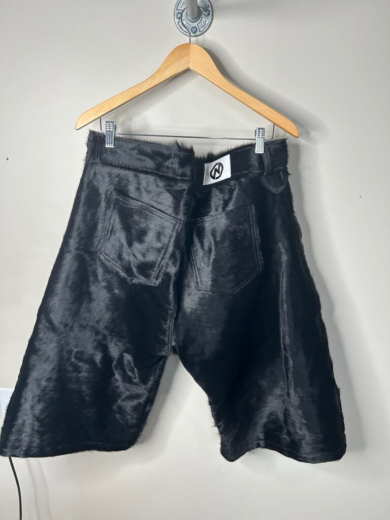 New NYRVA Black Mohair Shorts Size 32