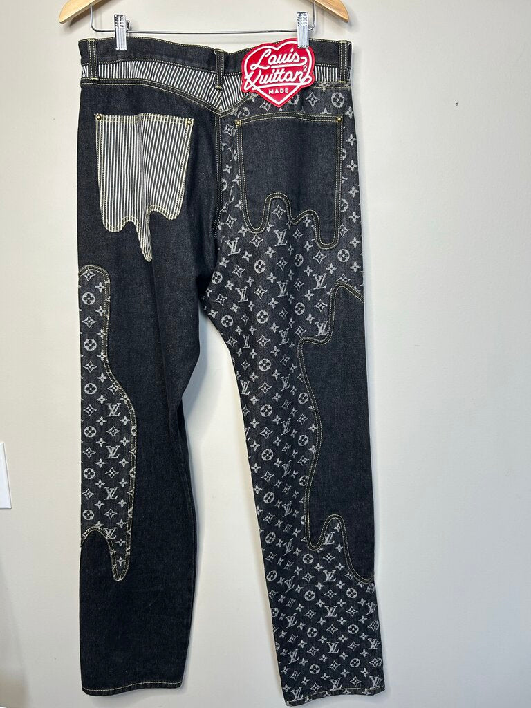Preowned Louis Vuitton Nigo Monogram Black Denim size 32