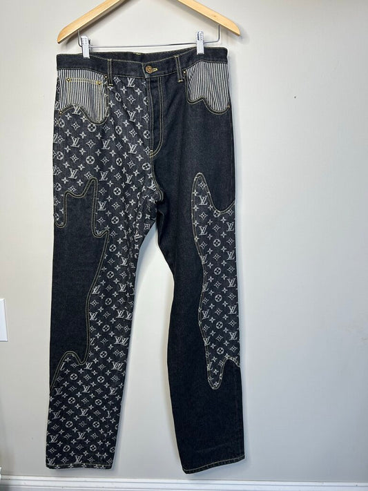 Preowned Louis Vuitton Nigo Monogram Black Denim size 32