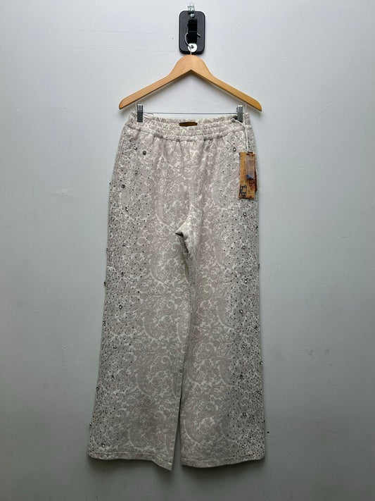 New Birth Of Royal Child White Paisley Sweatpants Size L