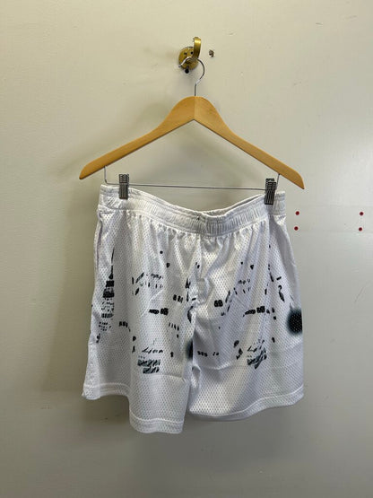 New EE White Black Mesh Shorts size L