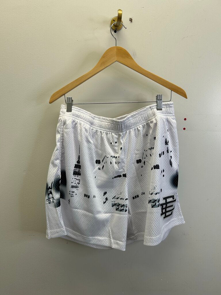 New EE White Black Mesh Shorts size L