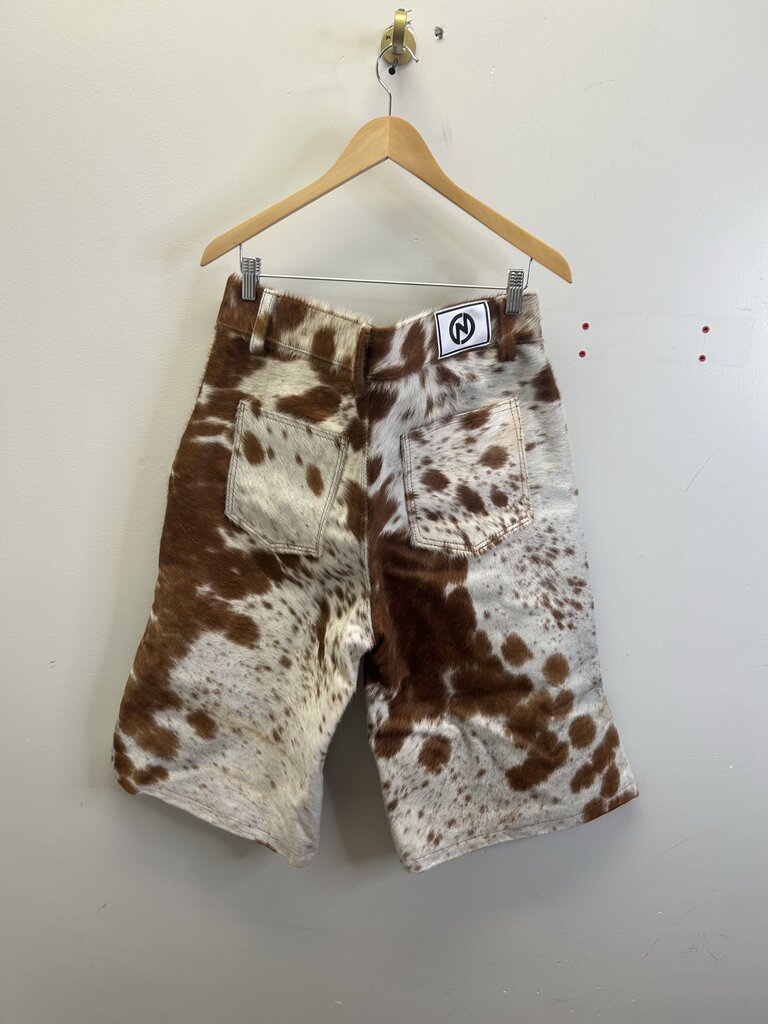 New NYRVA Mohair Tan Shorts Size 38