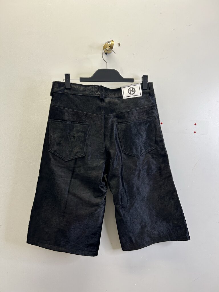 New NYRVa Black Mohair Cargo Shorts Size 36