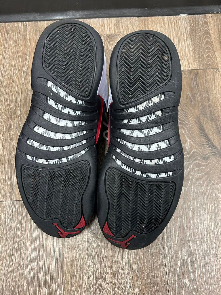 Preowned Jordan 12 Taxi Flip Size 9