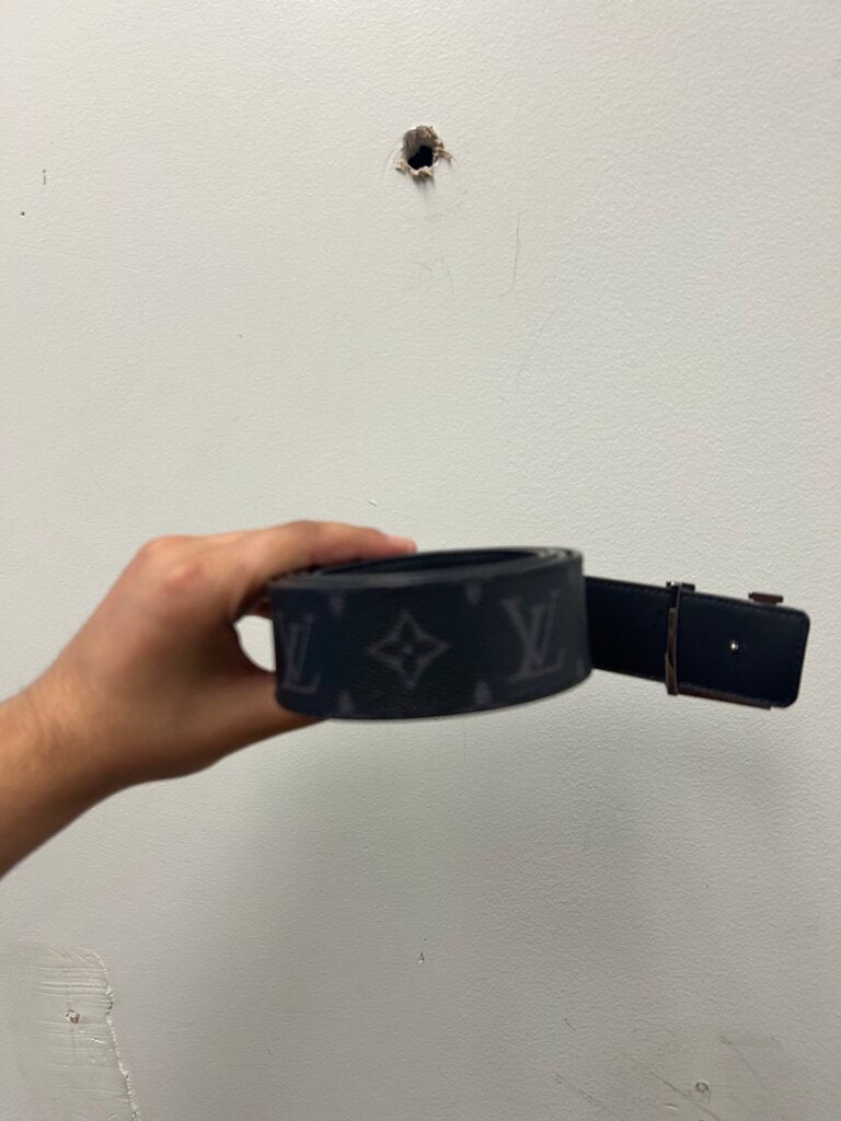 Preowned Louis Vuitton Monogram Black Belt Size 40