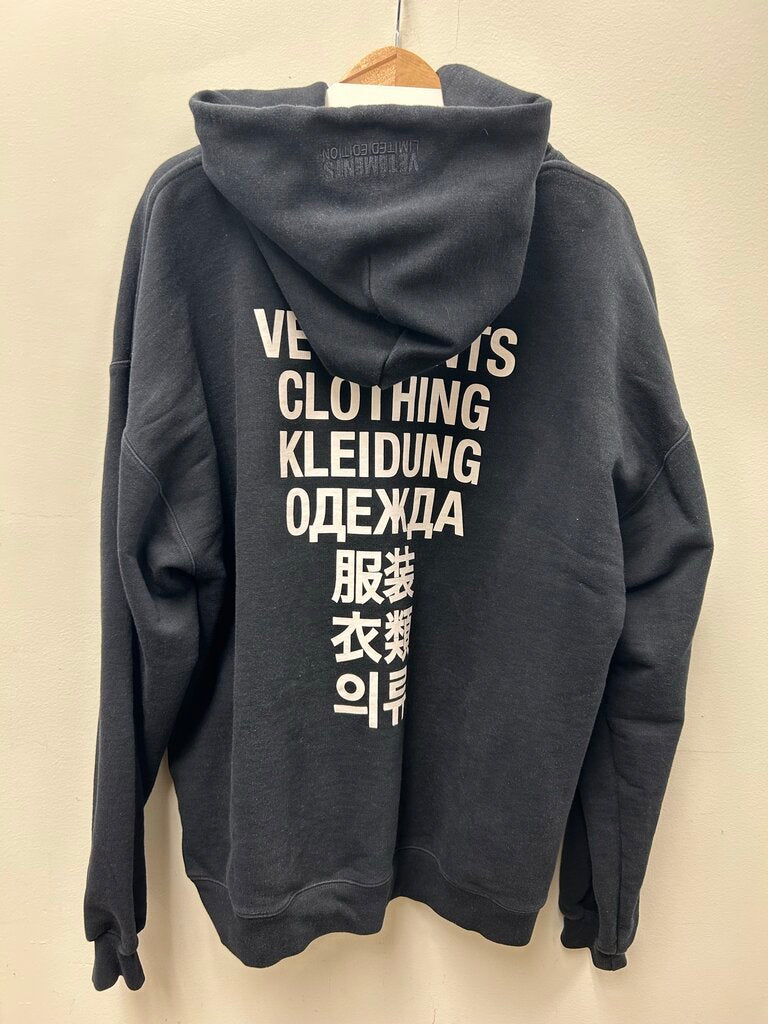 Preowned Vetemnts Hoodie Black White Clothing Sz.Large