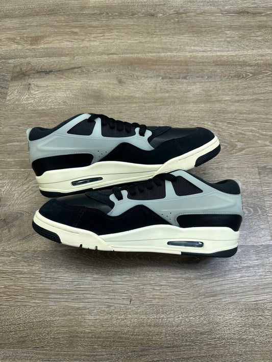 New Jordan 4 RM Black Sail Size 12.5
