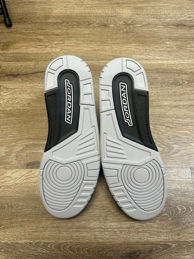 New Jordan Spizike Low Red Size 12.5