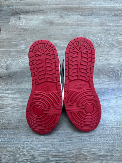 New Jordan 1 Bred Toe Size 12.5