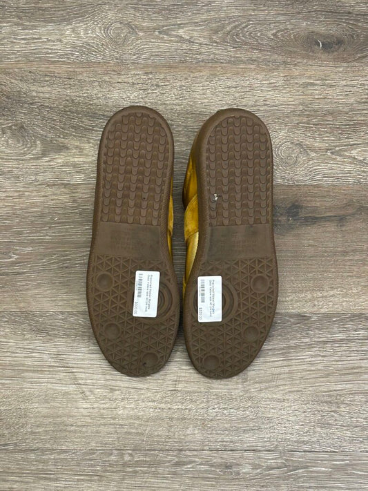 Preowned Maison Margiela Gold Yellow size 43 (no box)