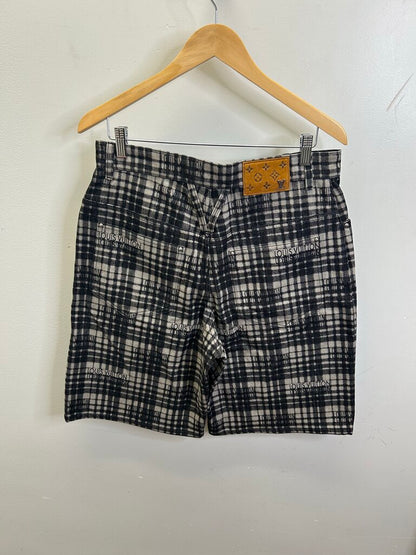New Louis Vuitton Plaid Shorts Size 31
