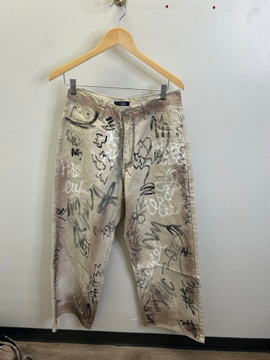 New HMDD Graffiti Cream Denim Size Small