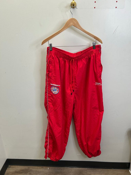 Preowned Gv Gallery Red Track Pants Size XL