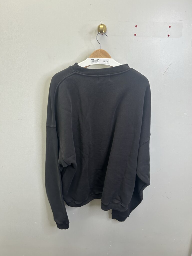 Preowned ERD Black Red Crewneck Size XL