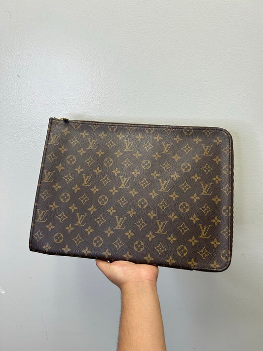 Preowned Louis Vuitton Monogram Brown Laptop Case