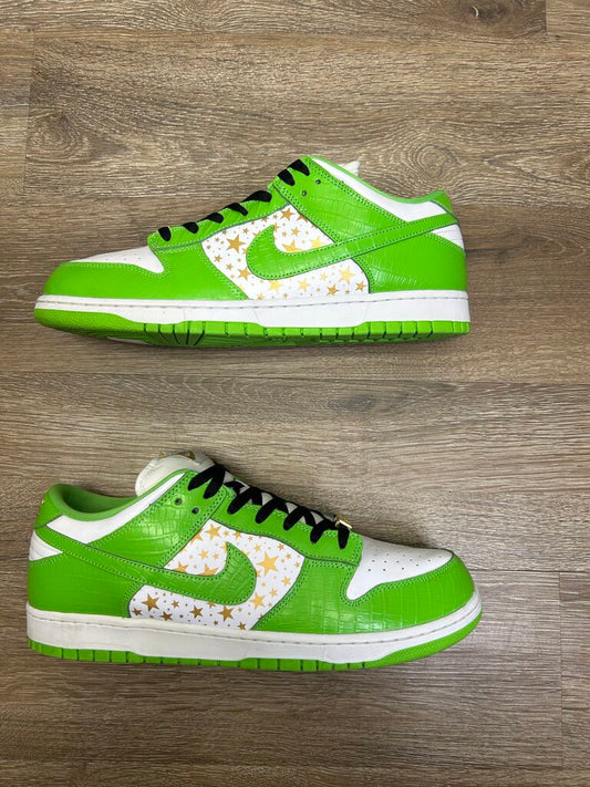 Preowned Nike SB supreme Green size 13(no box)