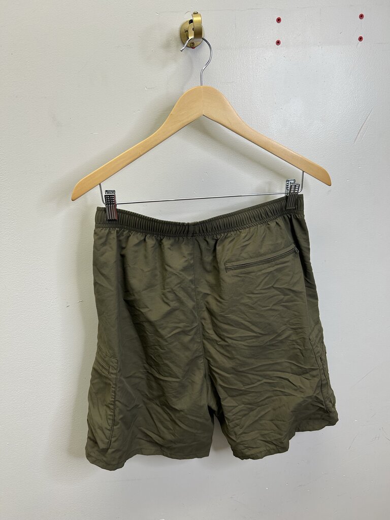 Preowned Supreme Olive Nylon Short Sz.Small