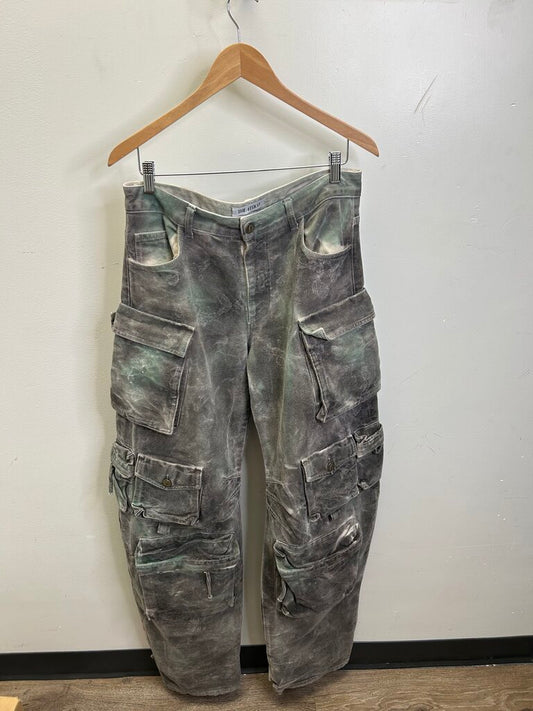 Preowned The Arrico Camo Cargos size 30