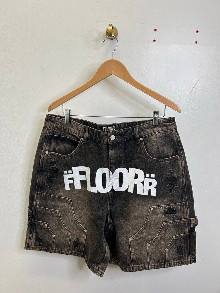 New Floor Brown Denim Cargo size 32