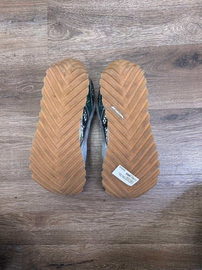 Preowned Bottega Orbit Eagles Green White Silver sz.43(41-42M)