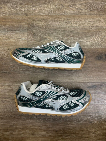 Preowned Bottega Orbit Eagles Green White Silver sz.43(41-42M)