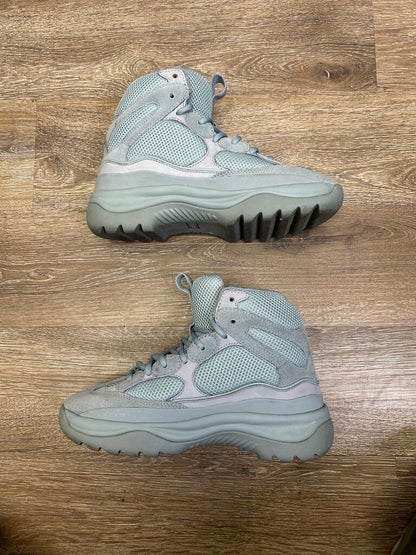 Preowned Yeezy Desert Boot Hospital Blue sz.8