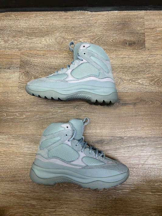 Preowned Yeezy Desert Boot Hospital Blue sz.8