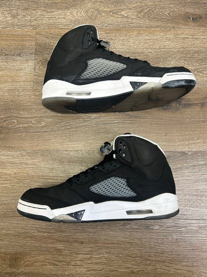 Preowned Jordan 5 Moonlight size 12