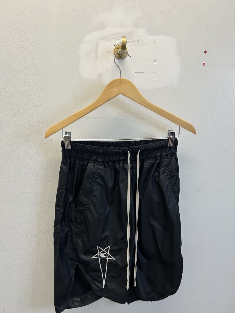 Preowned Rick Owens Champion Shorts sz.S