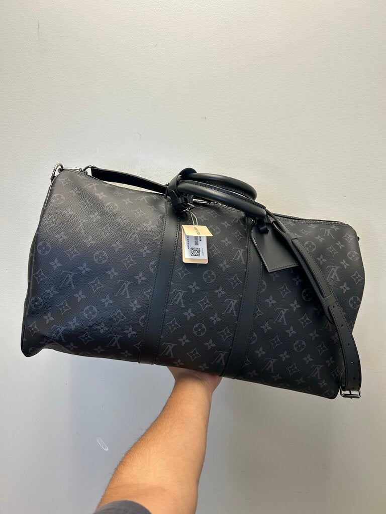 New Louis Vuitton Black Monogram Keepall 50