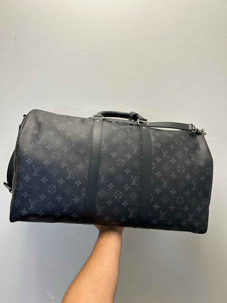 New Louis Vuitton Black Monogram Keepall 50