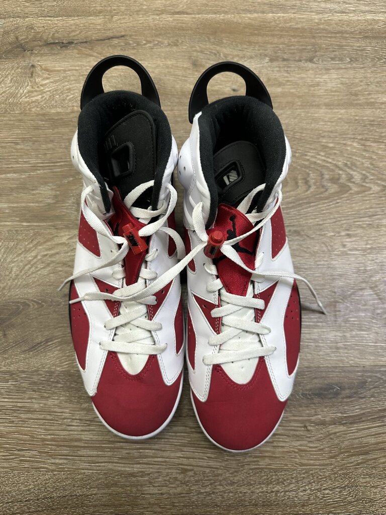 Preowned Jordan 6 Carmine size 12(no box)