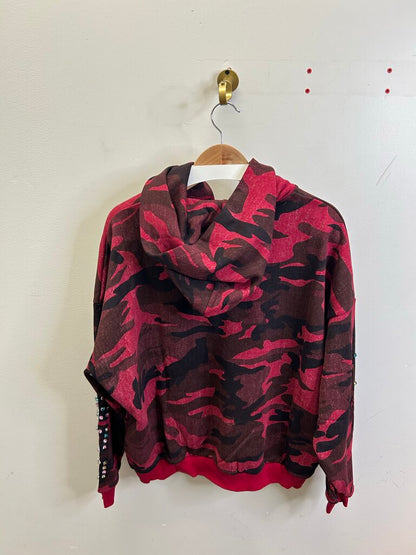 New HMDD Red Camo Zip Size Small