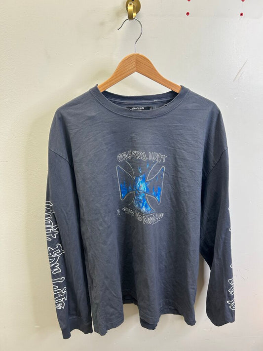 Preowned Greedy Unit Grey Cross Long Sleeve Size XL