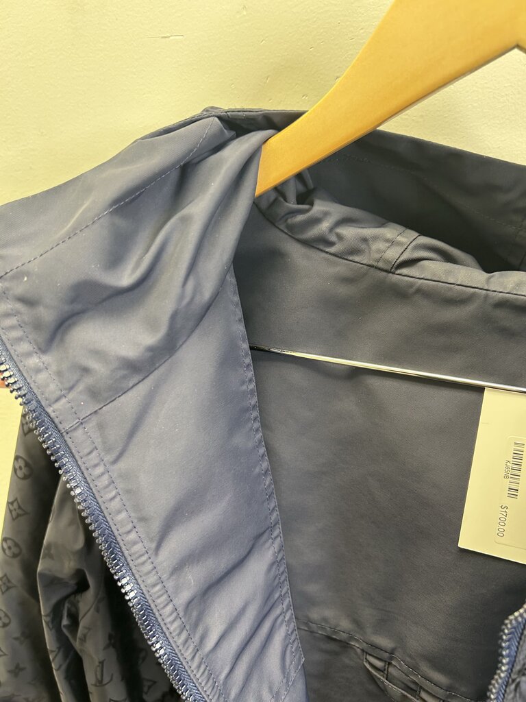 Preowned Louis Vuitton Navy Windbreaker Jacket Size 44