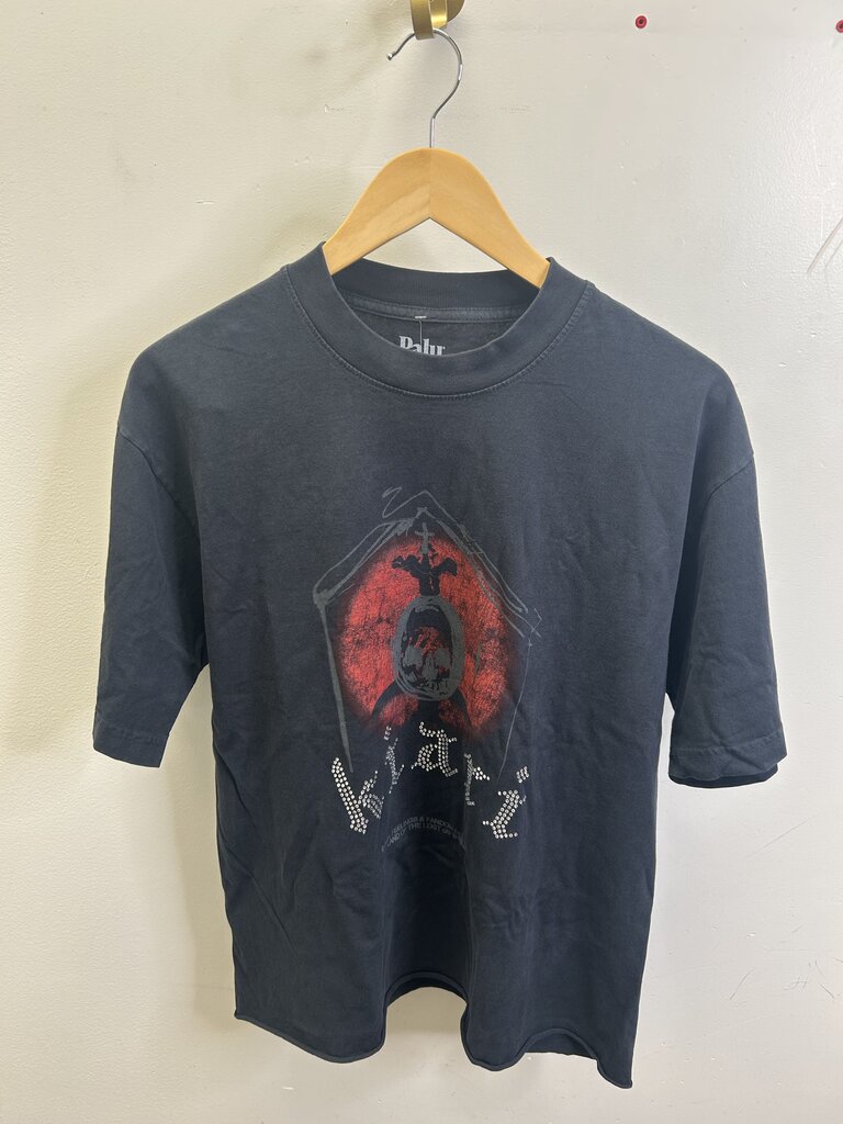 New Paly Kiari Black Red Tee Size Small