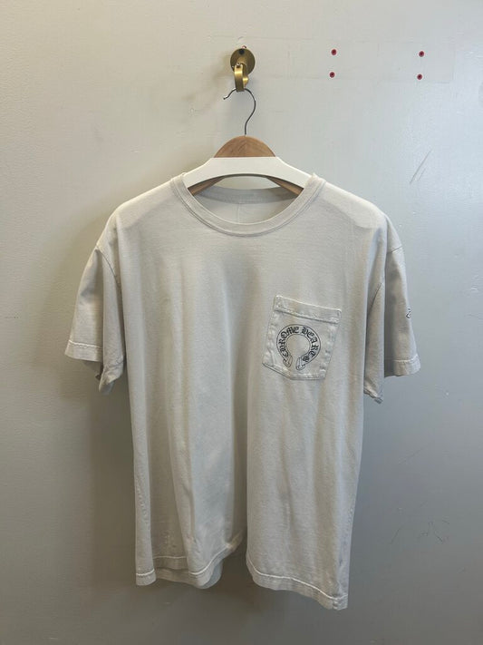Preowned Chrome Hearts White Horseshoe Pocket Tee Size XL