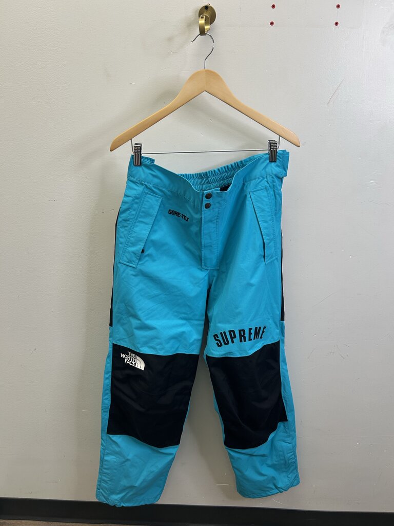Preowned Supreme Teal Snowboard Pants size M