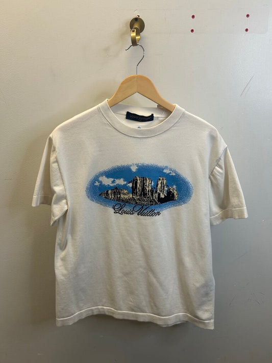 Preowned Louis Vuitton Old Town Logo White Tee size S