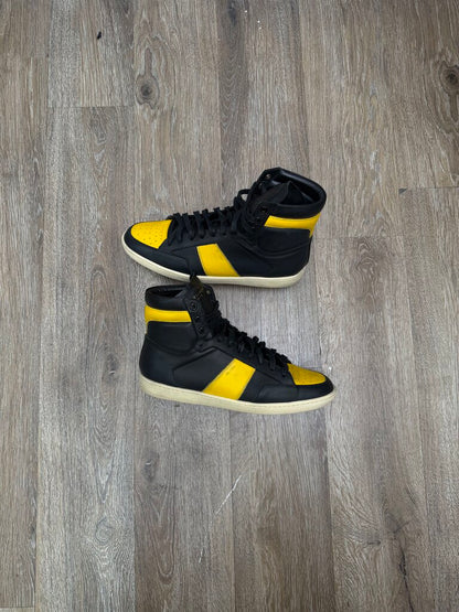 Preowned Saint Laurent Black yellow Size 43
